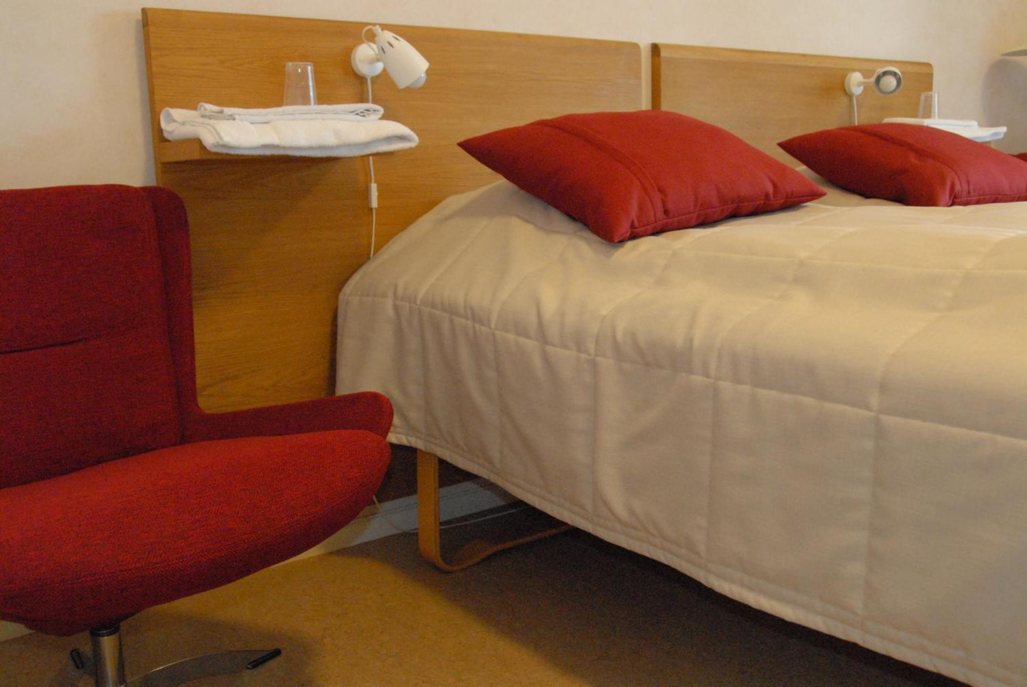Katrinebergs Folkhoegskola B&B Vessigebro Экстерьер фото