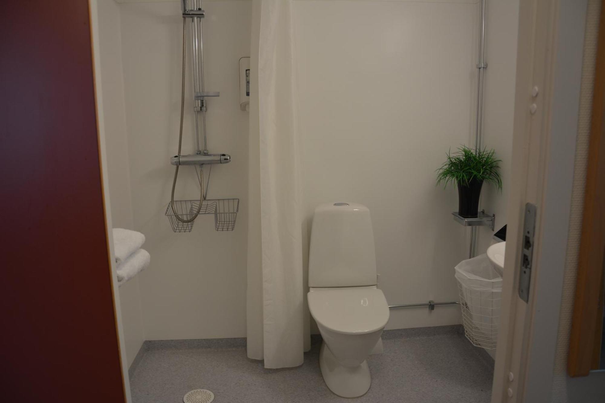 Katrinebergs Folkhoegskola B&B Vessigebro Экстерьер фото